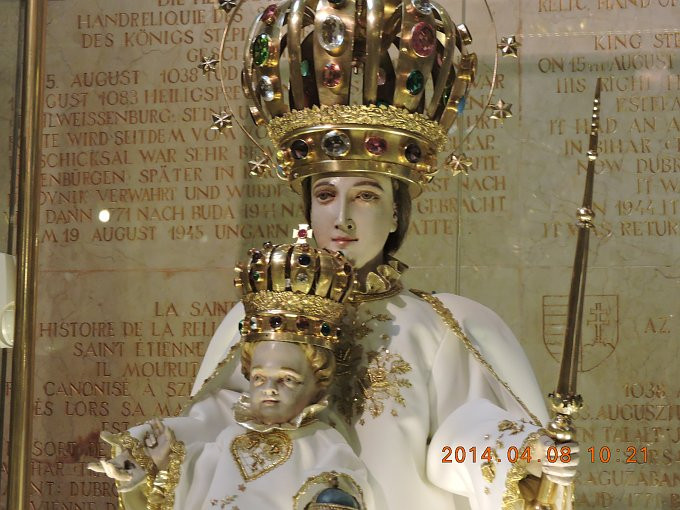 Bp- bazilika - kápolna - madonna-részlet