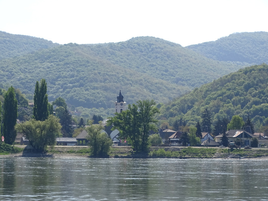 Visegrád - Duna-kompról