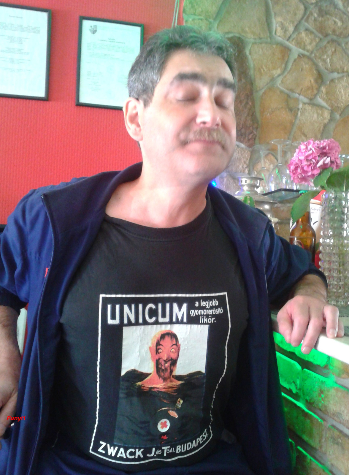"Manyó" az Unicum
