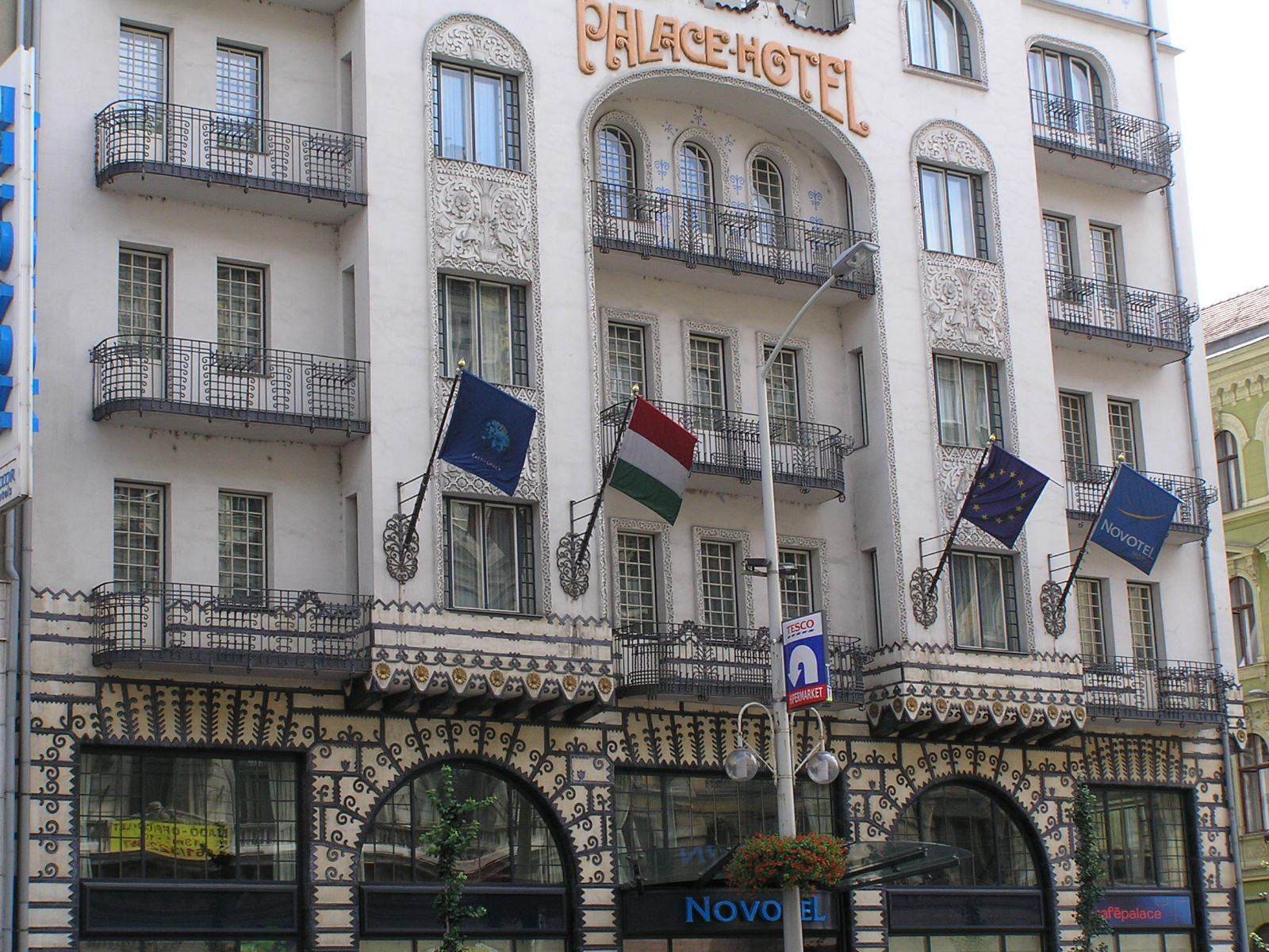 1 002 Budapest,Palace Hotel