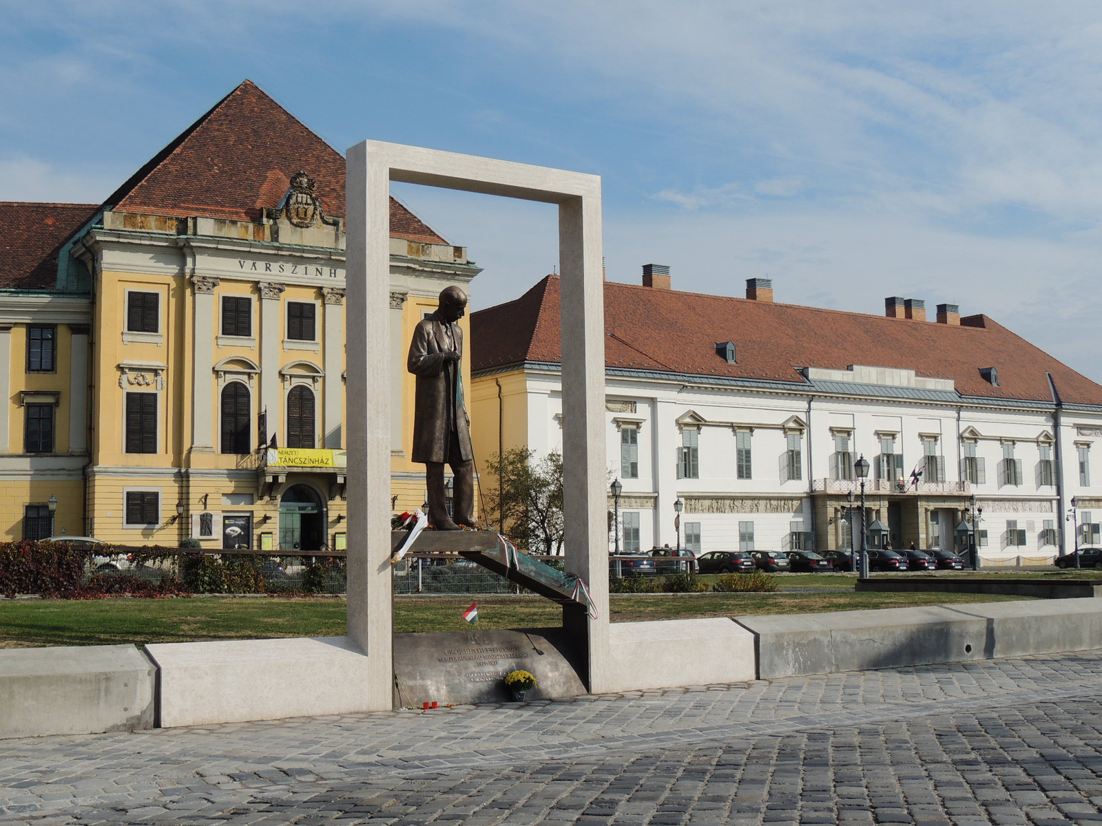 001 Bethlen István szobra