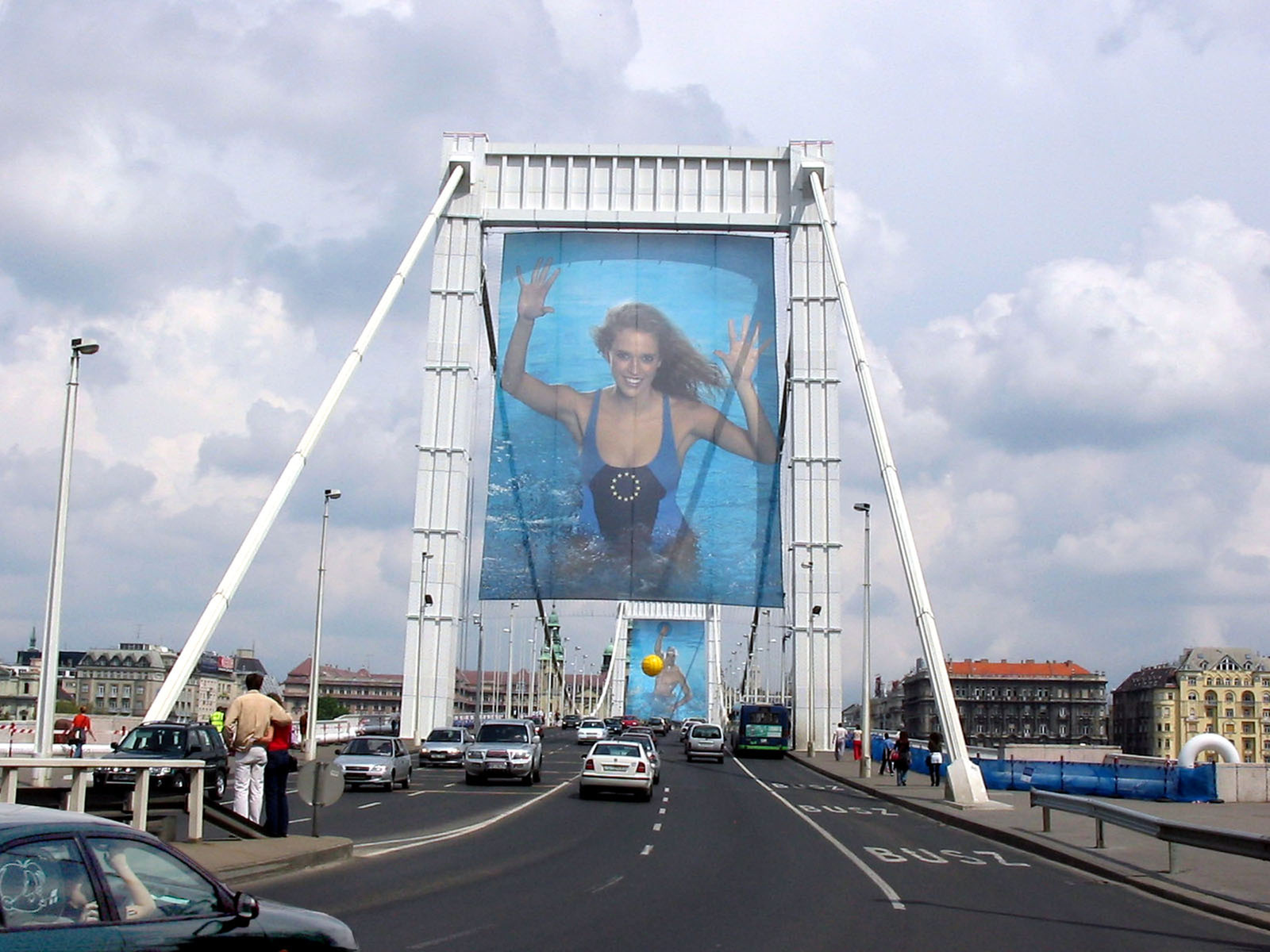 EU csatlakozás napja 2004 - Erzsébet híd