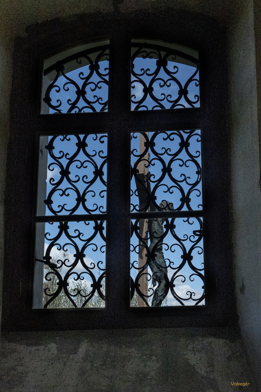 Kálvária kápolna ablak