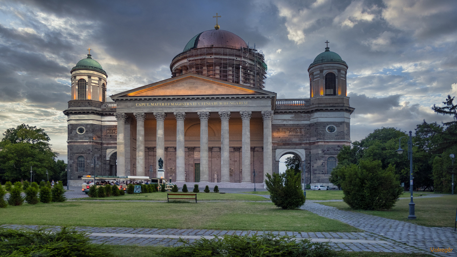 Esztergom - Bazilika estefelé