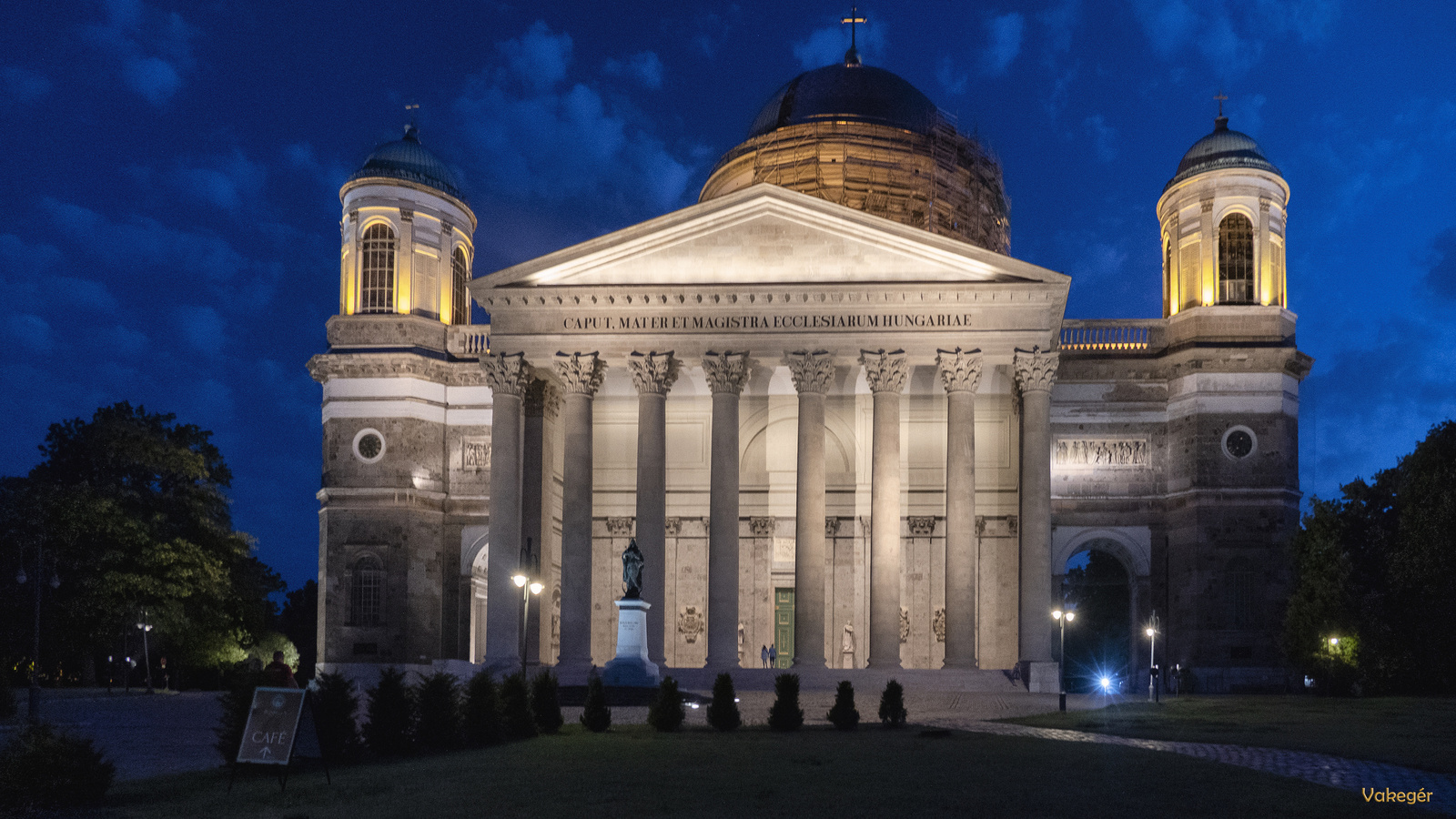 Esztergom - Bazilika díszkivilágítása