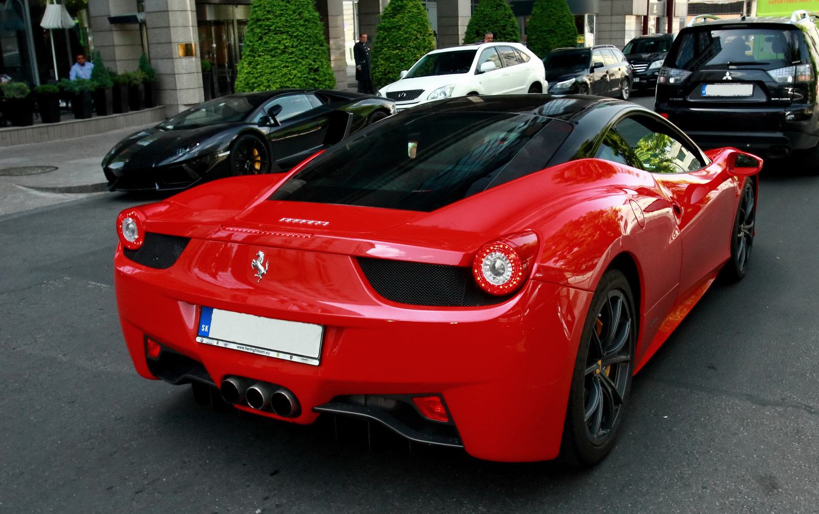 Ferrari 458 Italia-Lamborghini Aventador Roadster