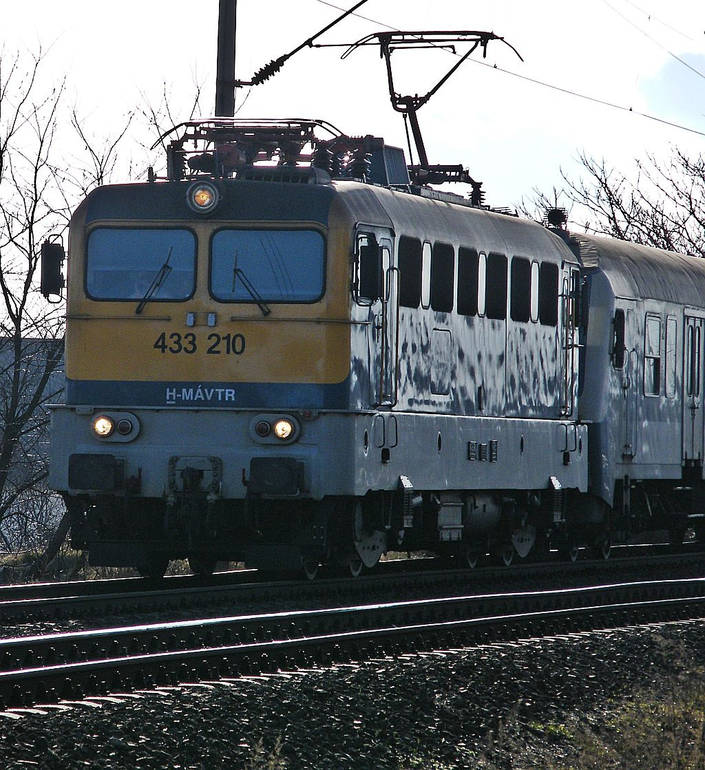 433 210 (V43 3210)