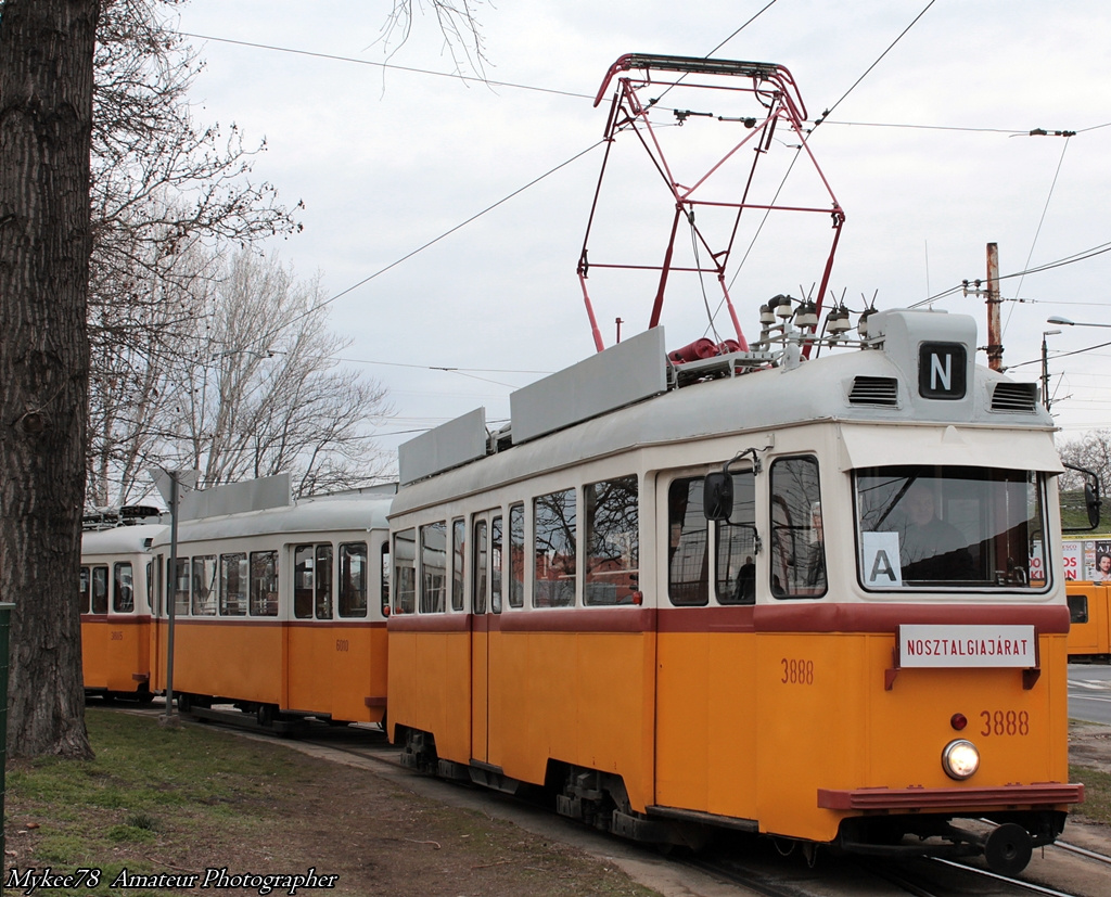 UV villamossal Pesten és Budán (105)