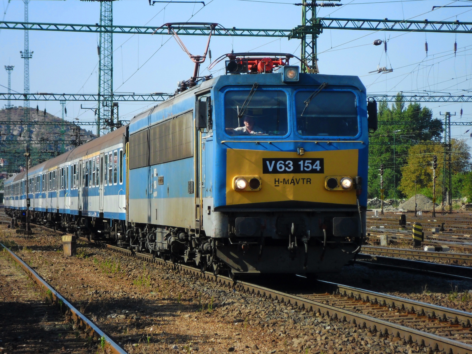 V63 154-2