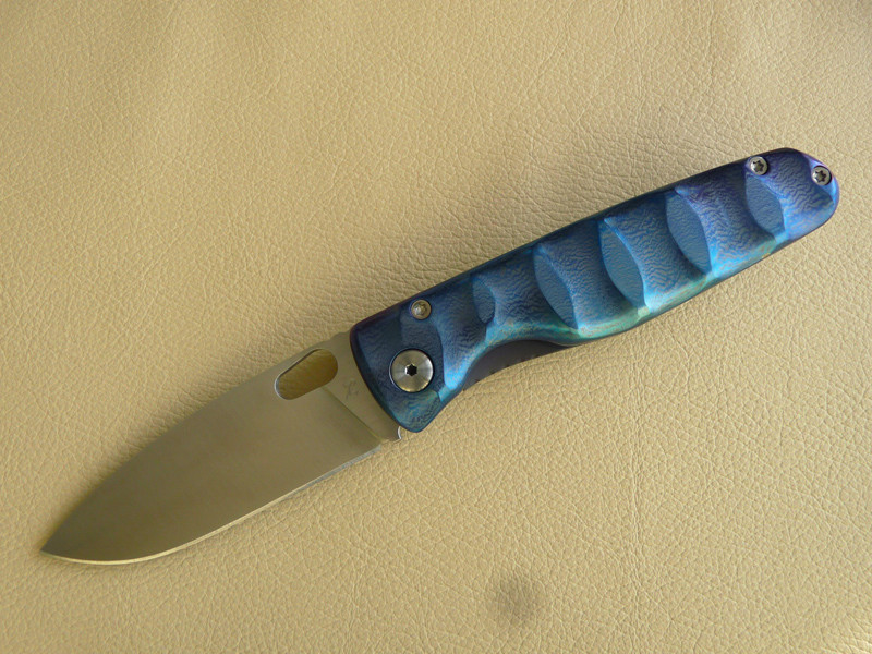 Blue titanium