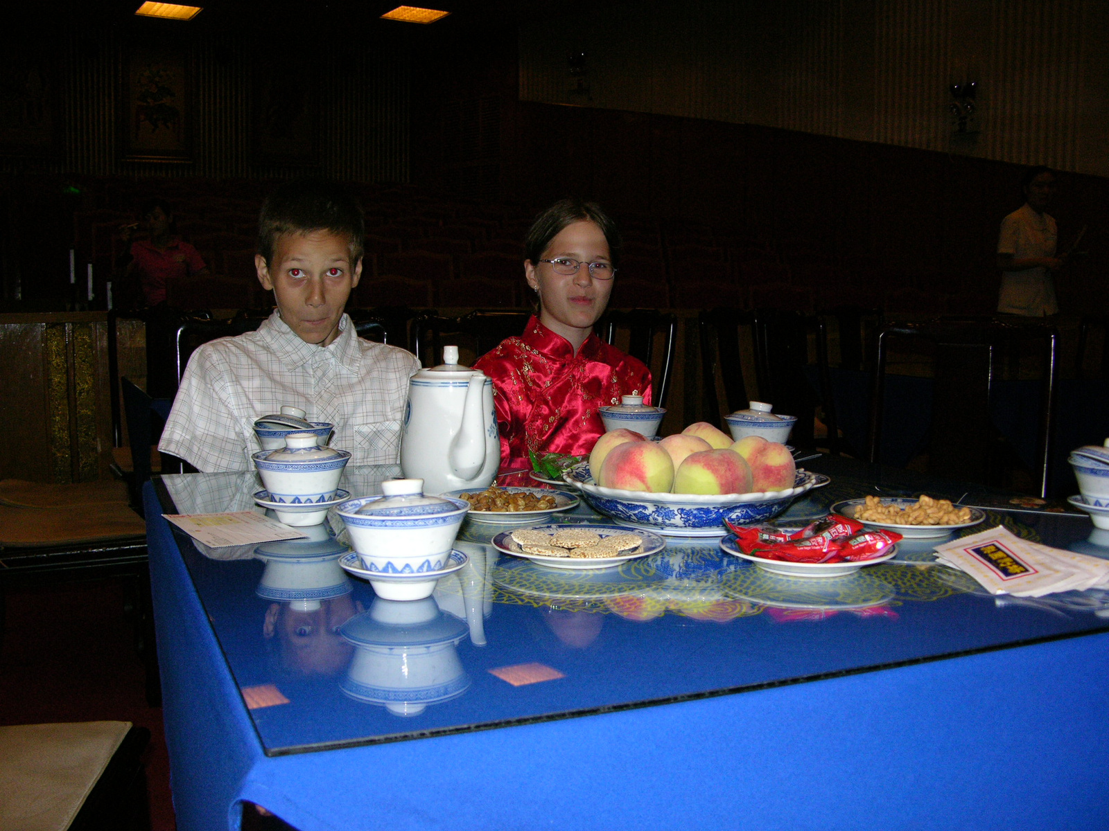 Pekingi opera. Innen néztük.