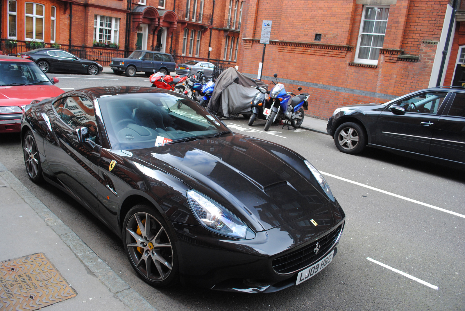 Ferrari California