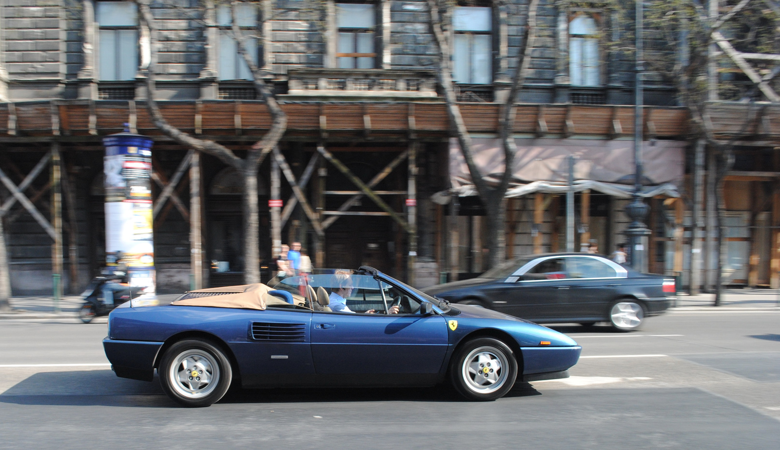 Ferrari Mondial T