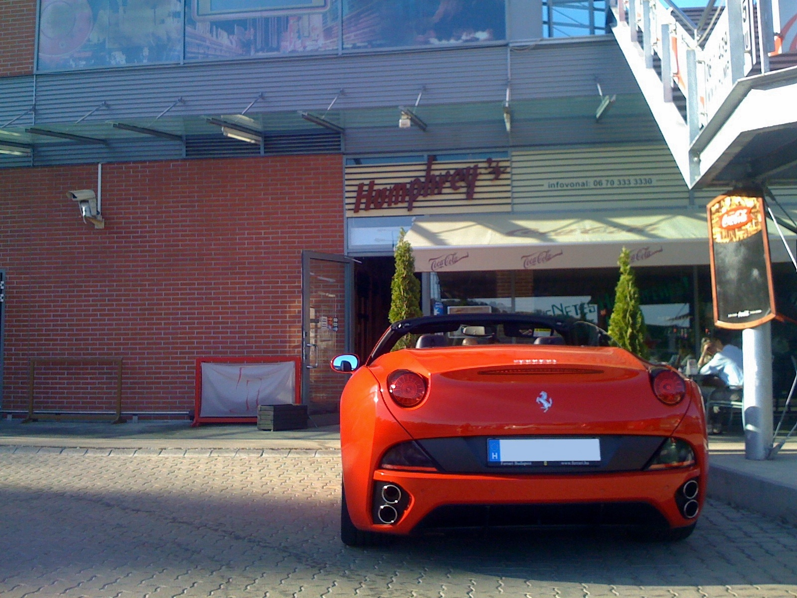 Ferrari California