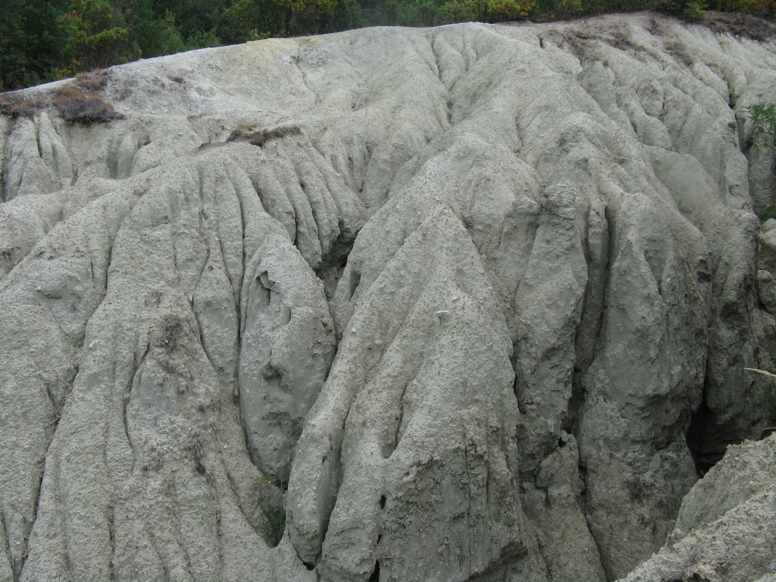 Kazári riolittufa