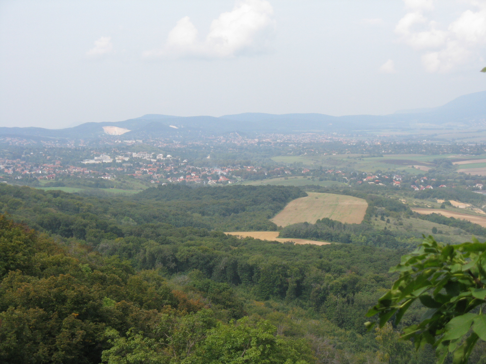 Kilátás aSzarvas-hegyról - Kötők-padja