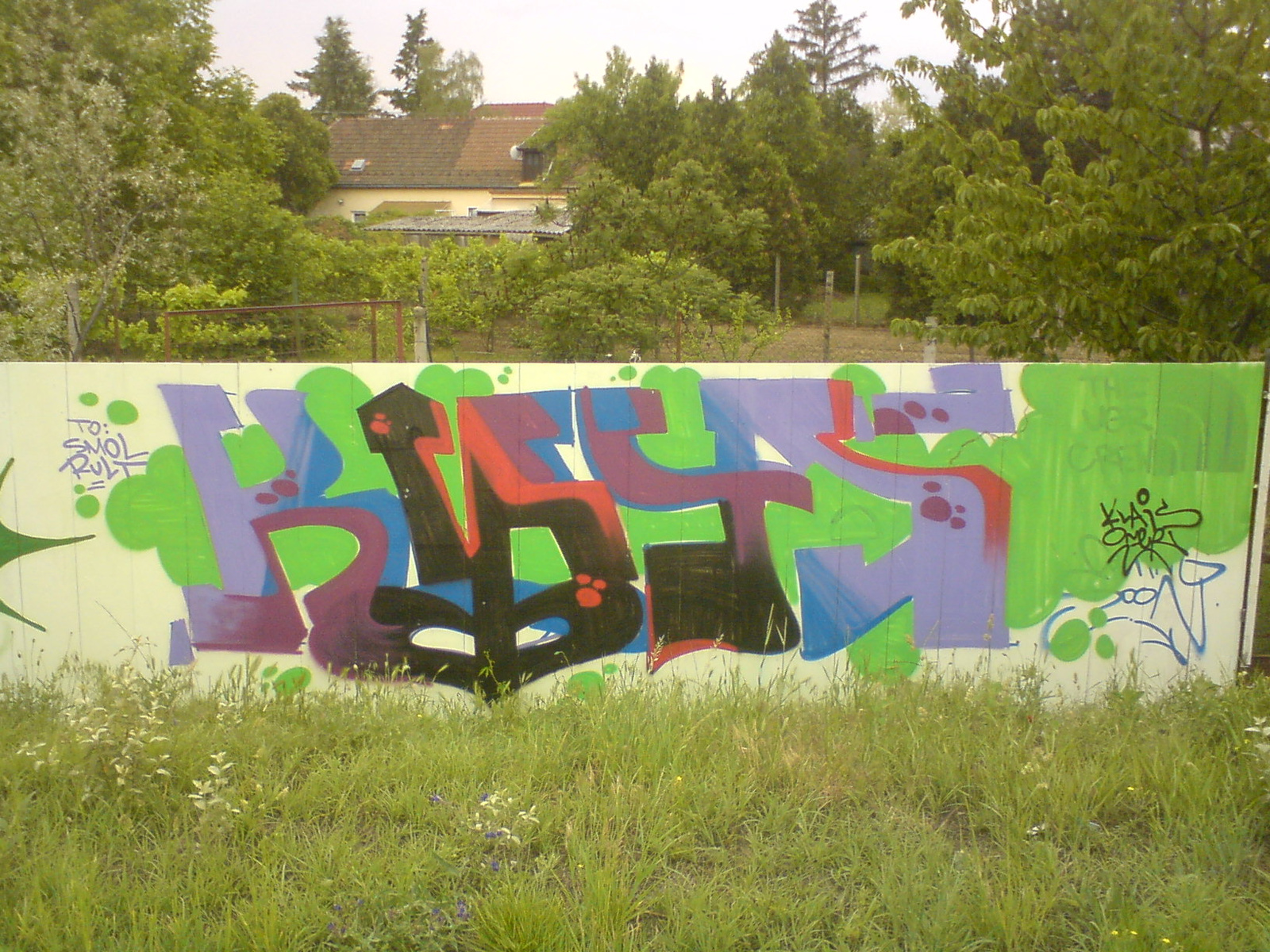 82- Klais