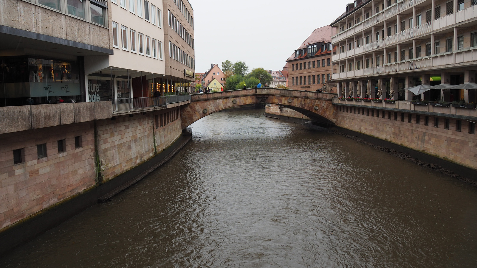 Németország, Nürnberg, Pegnitz folyó, SzG3