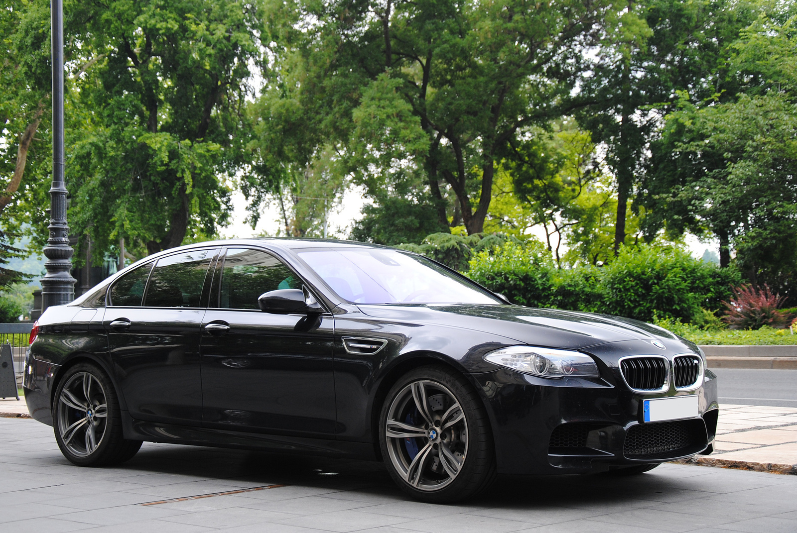 BMW M5 F10