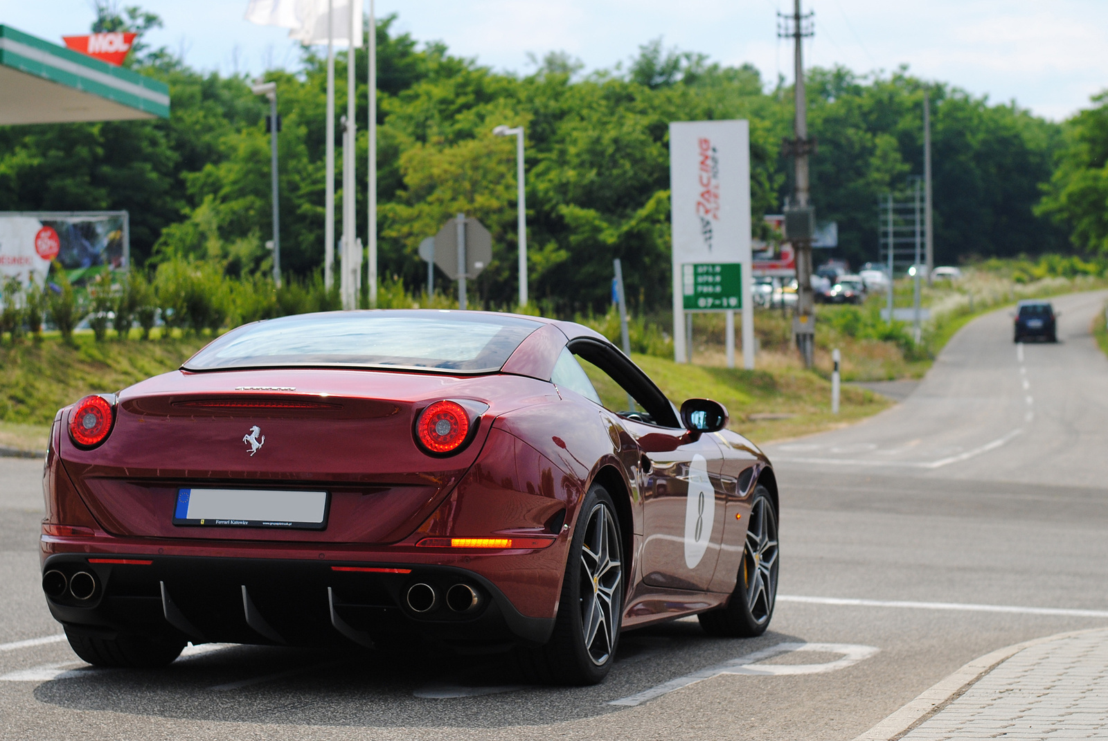 Ferrari California T