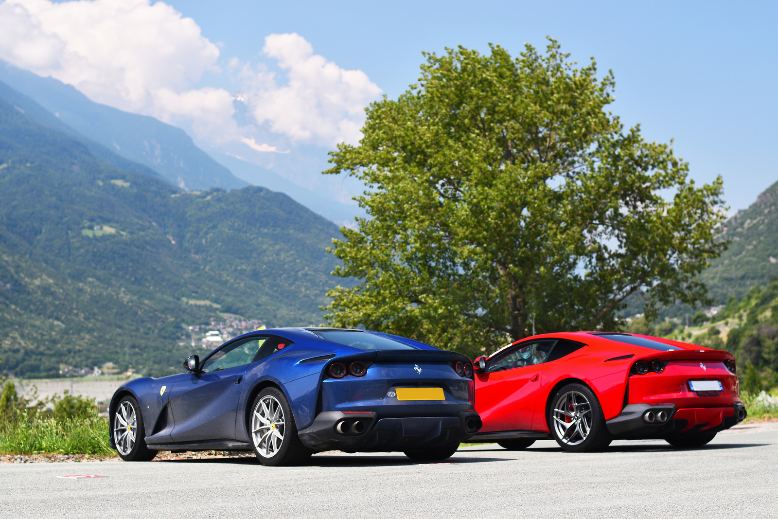 Ferrari 812 Superfast - Ferrari 812 Superfast