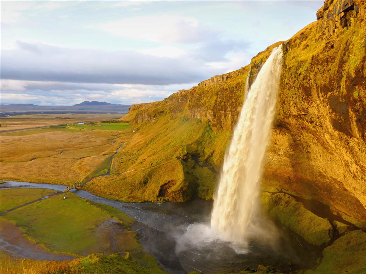 Seljalandsfoss