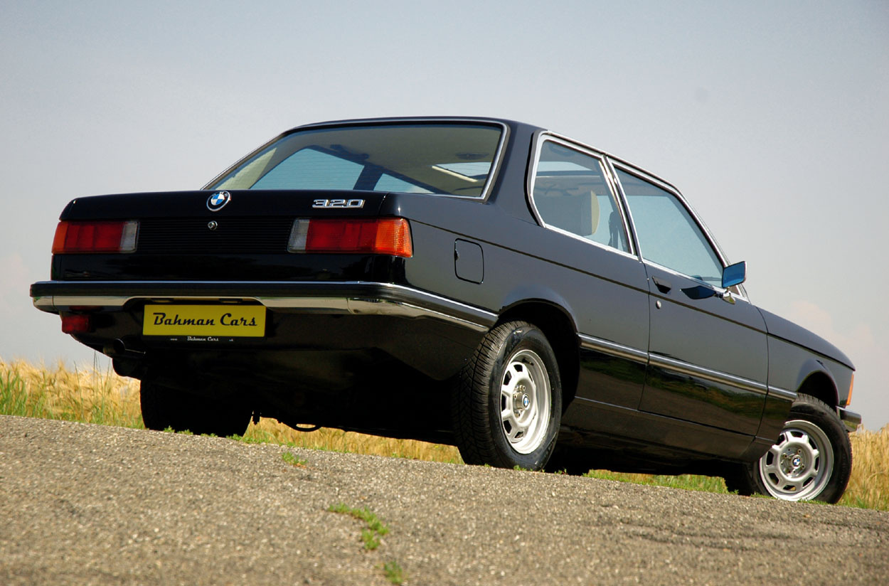 bmw320e21schwarz (26)