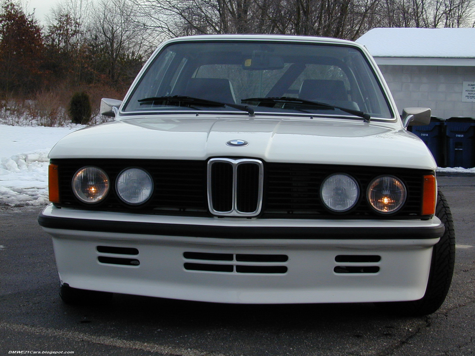 BMW-E21-325I (2)