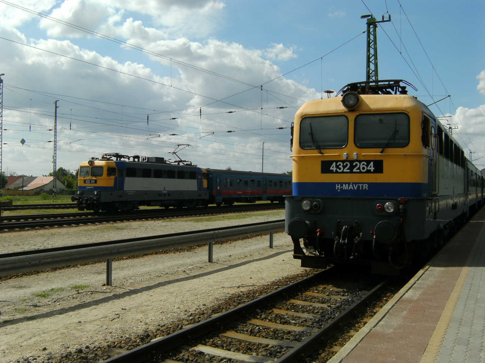 432 264&amp;432 311