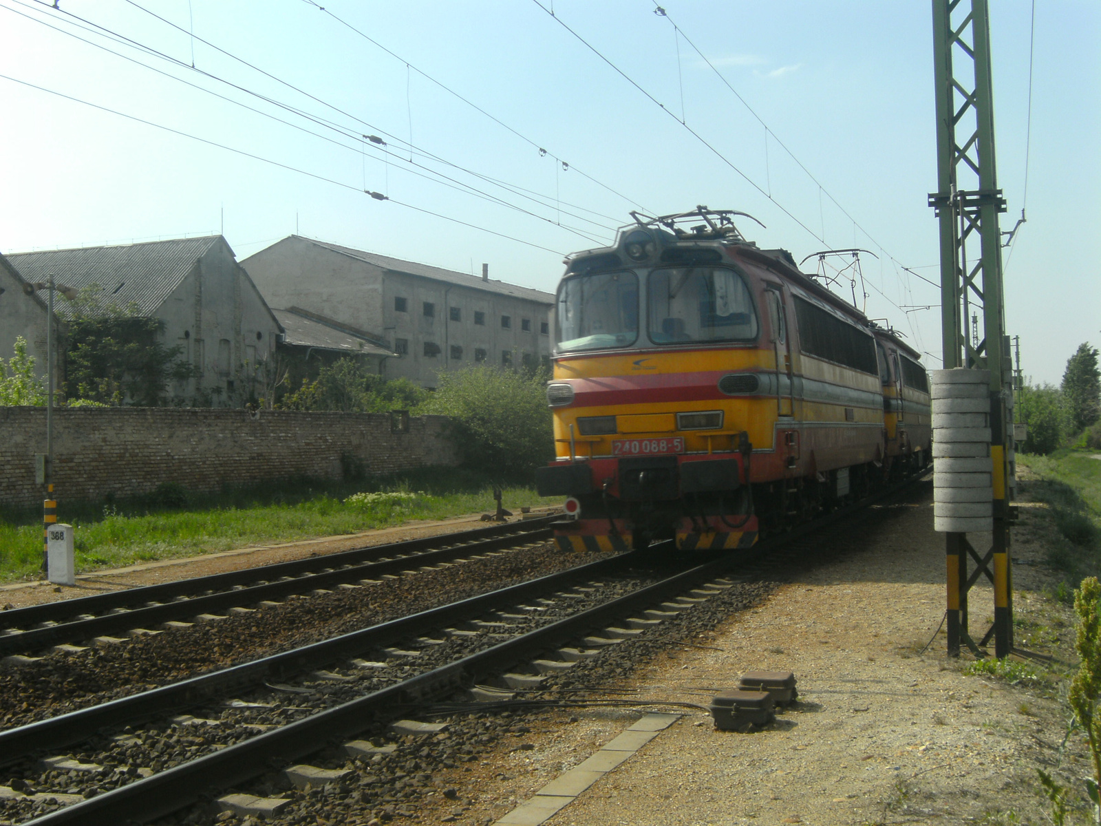 AWT 240 088+135