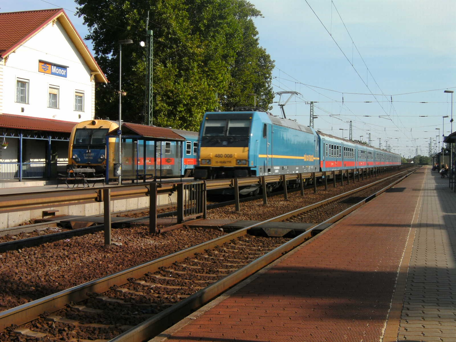 480 008 1