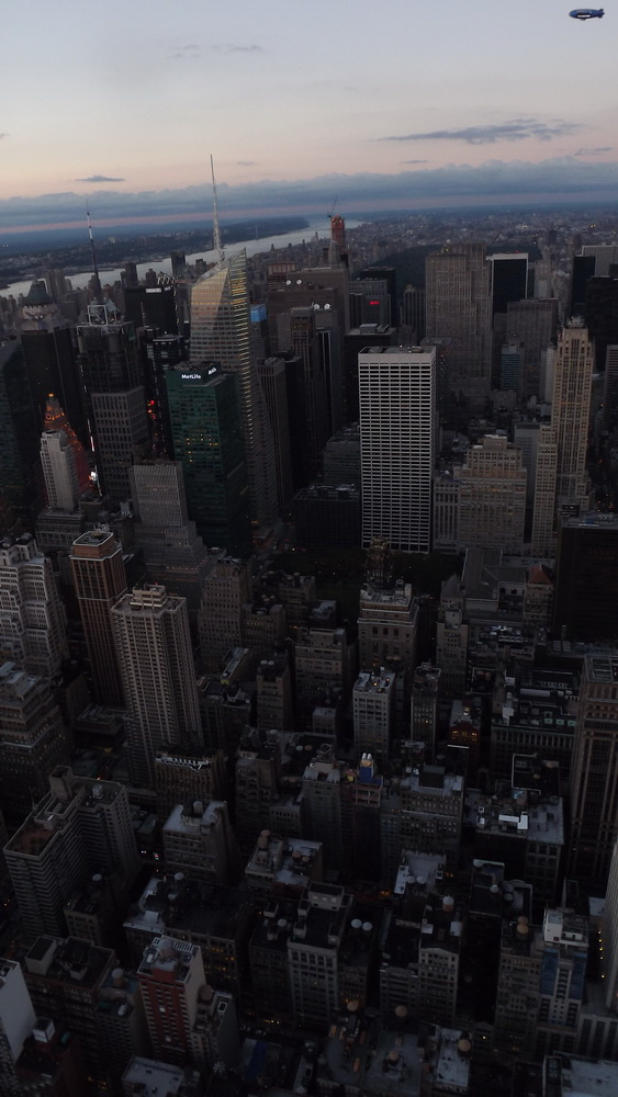 Kilátás az Empire State Buildingből XIII.