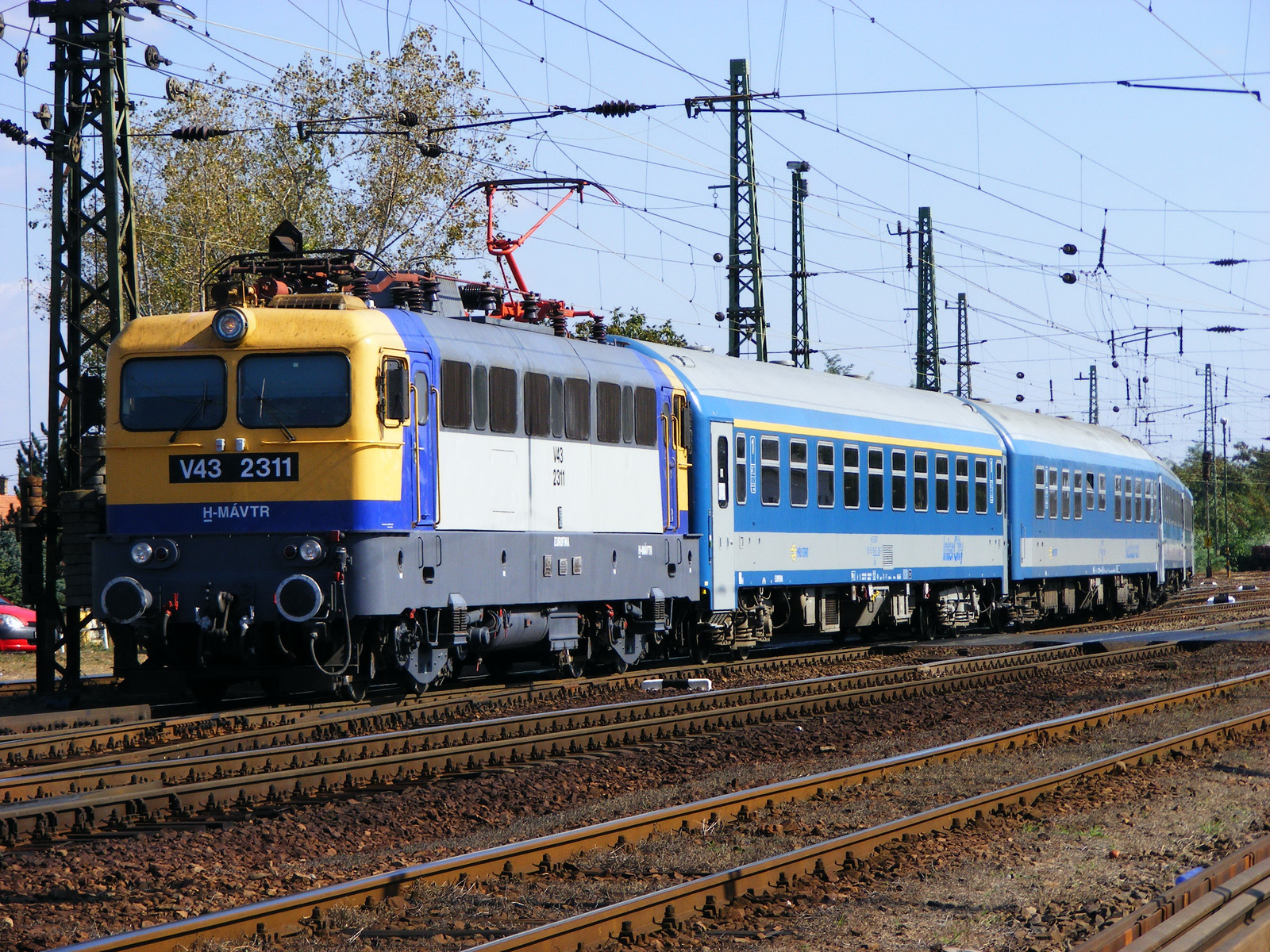 V43 2311, Vámosgyörk, 2009.10.03