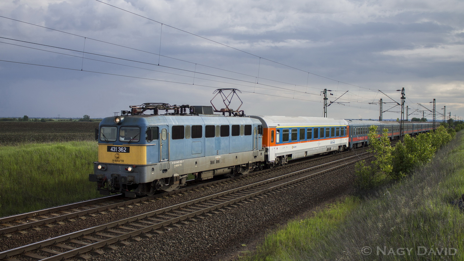 431 362, Hatvan, 2014.05.18.