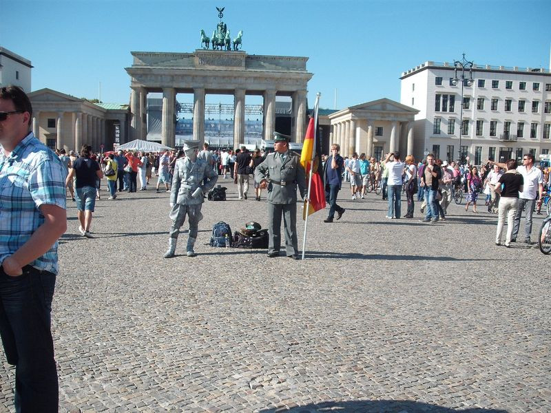 Berlin Unter den Linden 010