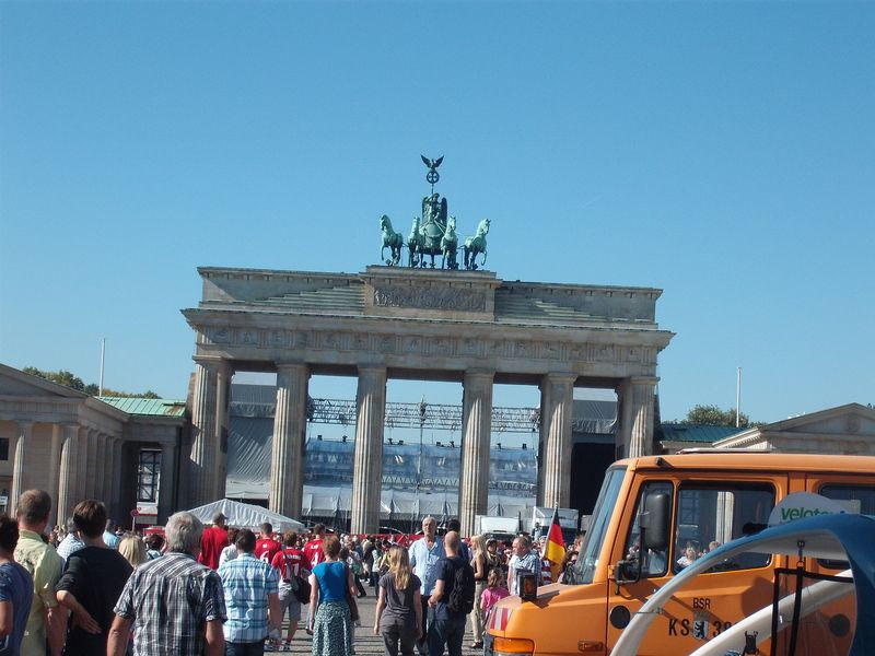 Berlin Unter den Linden 008