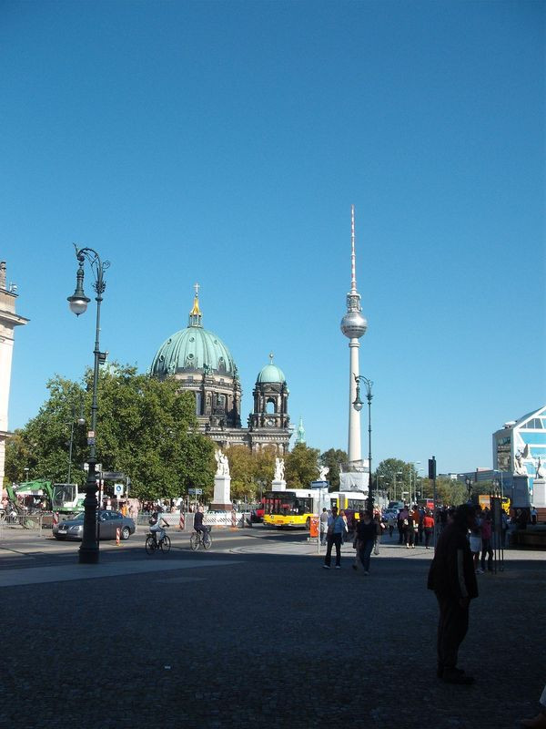 Berlin Unter den Linden 074