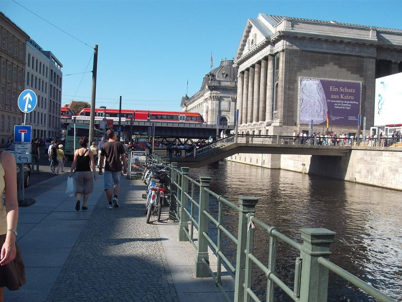 Berlin Unter den Linden 121