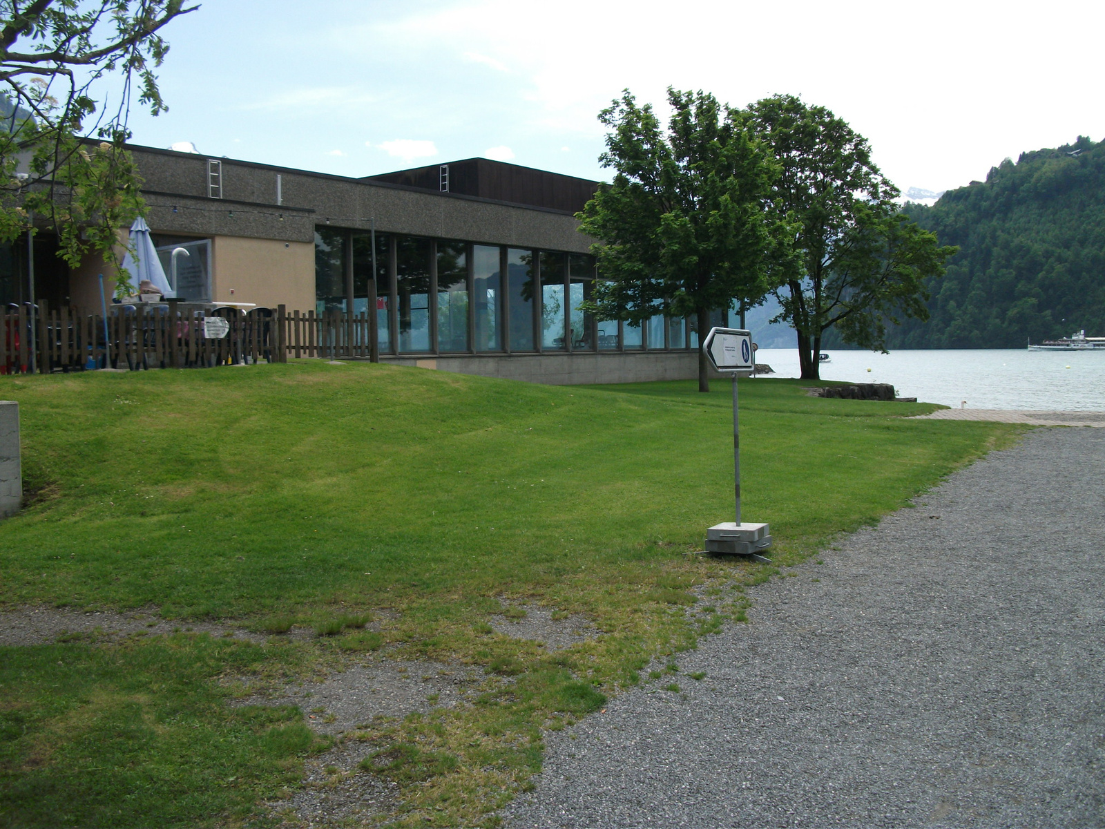 lake luzern strand