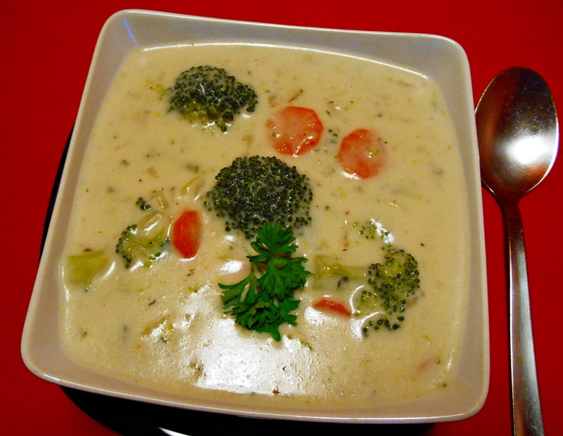 Zöldséges brokkoli leves