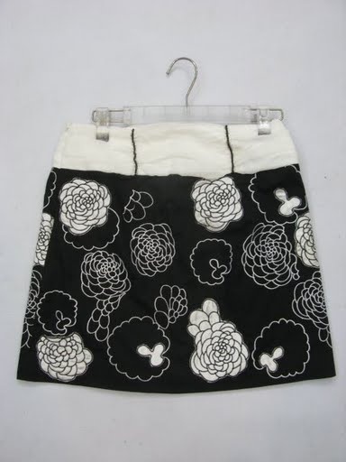 90726B-18A PRADA BLACK COTTON SKIRT SIZE 2 4 6 PRICE USD 36[1]