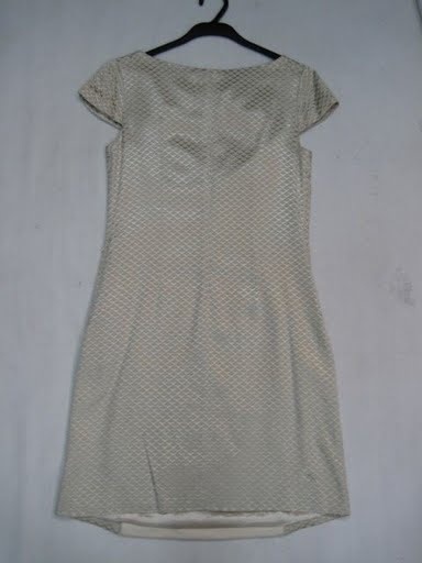 90728B-13 CHANEL BEIGE COTTON DRESS SIZE 2 4 6(BACK) PRICE USD 5