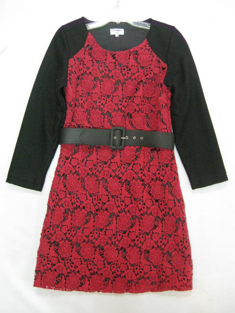 91021A-35   CHANEL  WOOL LACE DRESS SIZE 2 4 6 PRICE USD54