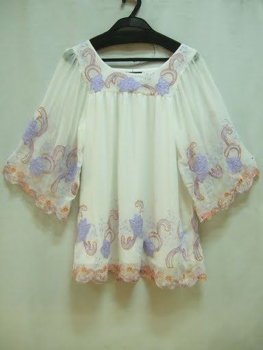 90714E-11 ANNASUI WHITE SILK TOP SIZE S M L PRICE USD 39[2]