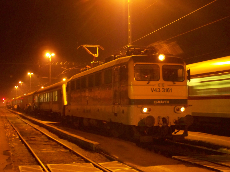 V43 - 3161 Sárbogárd (2010.11.04).