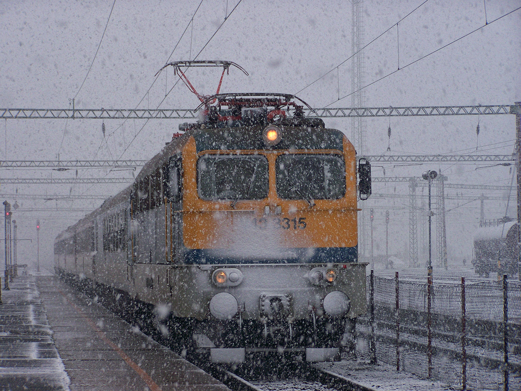 V43 - 3315 Dombóvár (2010.12.09).