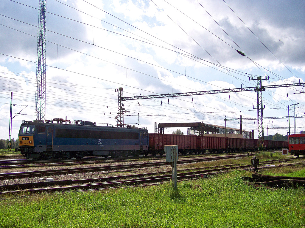 V63 - 017  Dombóvár (2010.09.28)01.