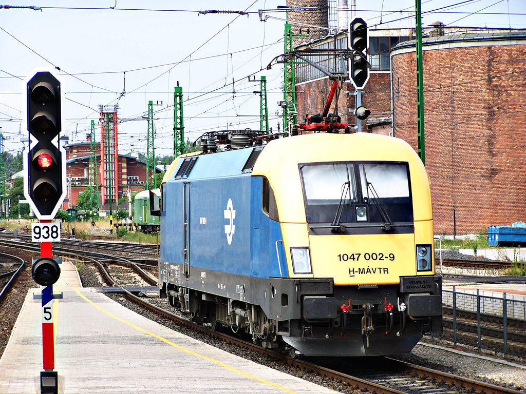 1047 002 - 9 Győr (2011.07.27).