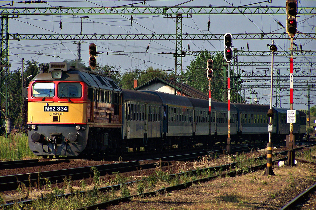 M62 - 334 Pusztaszabolcs (2011.07.11)01