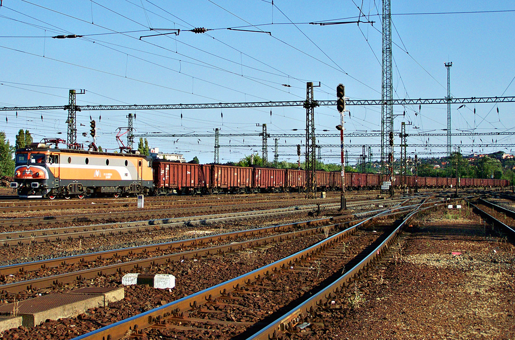 400 628 - 8 Kelenföld (2011.07.16)